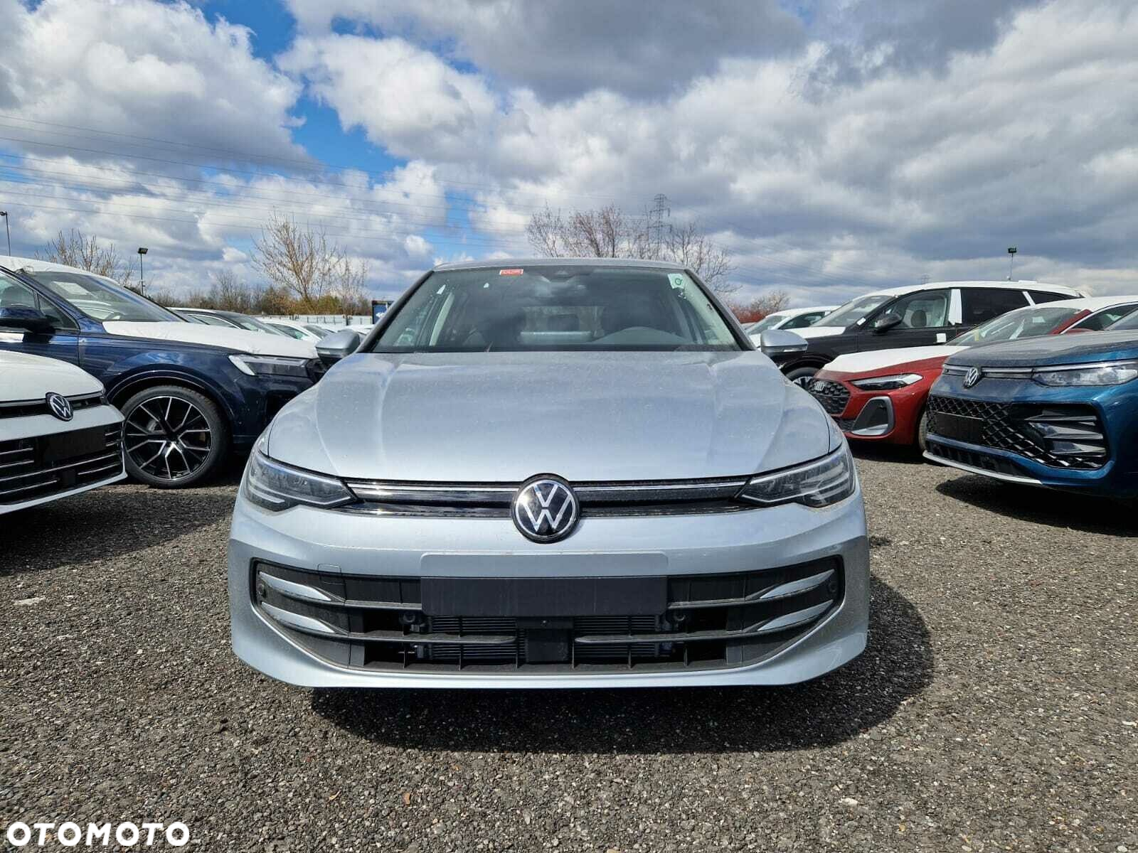 Volkswagen Golf - 3