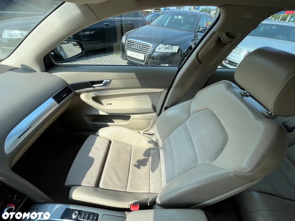 Audi A6 Avant 3.2 FSI tiptronic quattro - 14