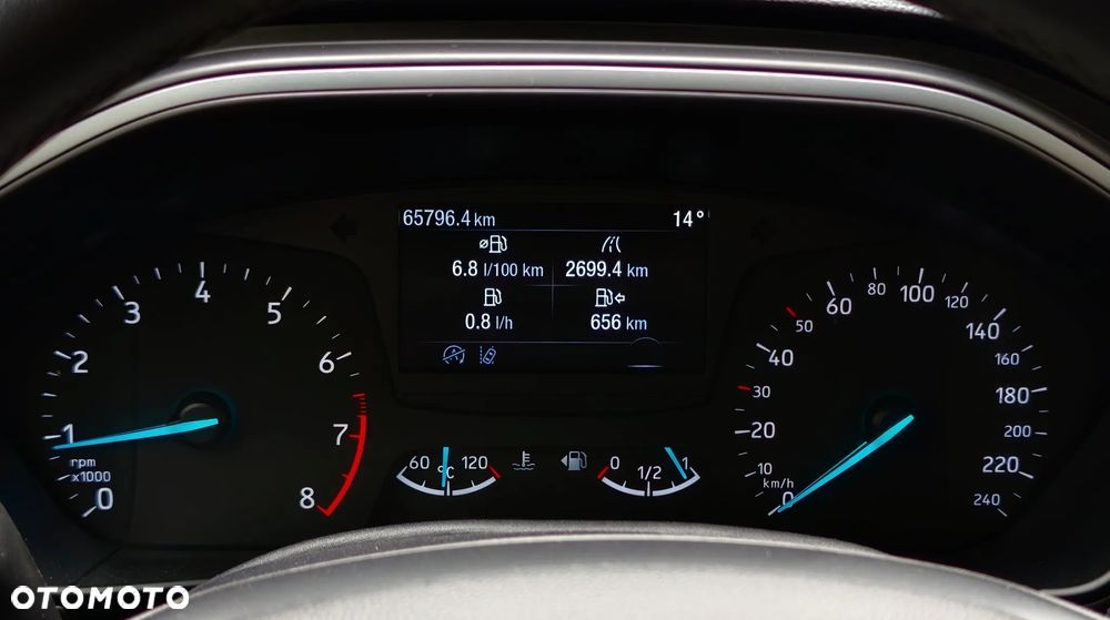 Ford Focus 1.0 EcoBoost Trend Edition Business - 25
