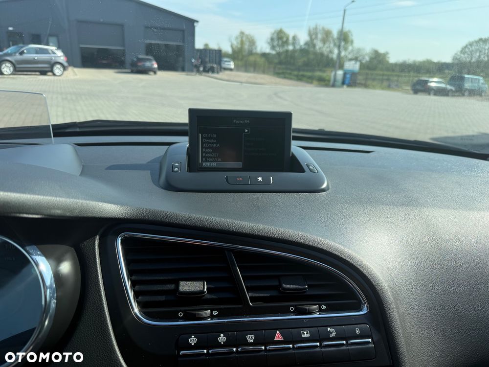 Peugeot 5008 2.0 HDi Allure 7os - 30