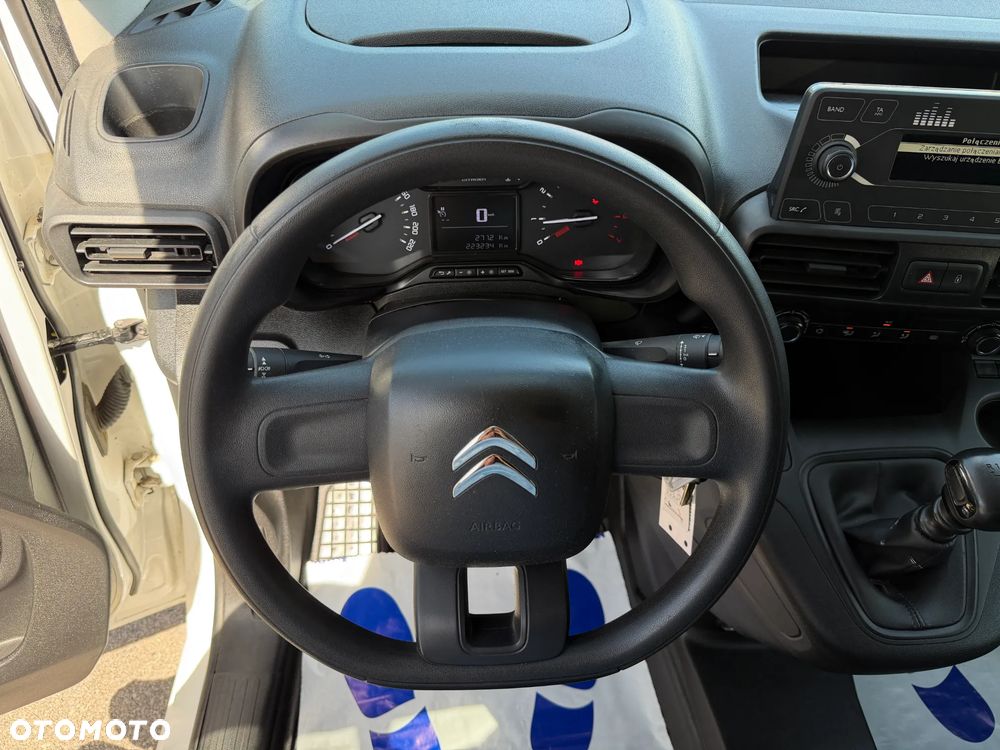 Citroën BERLINGO - 26