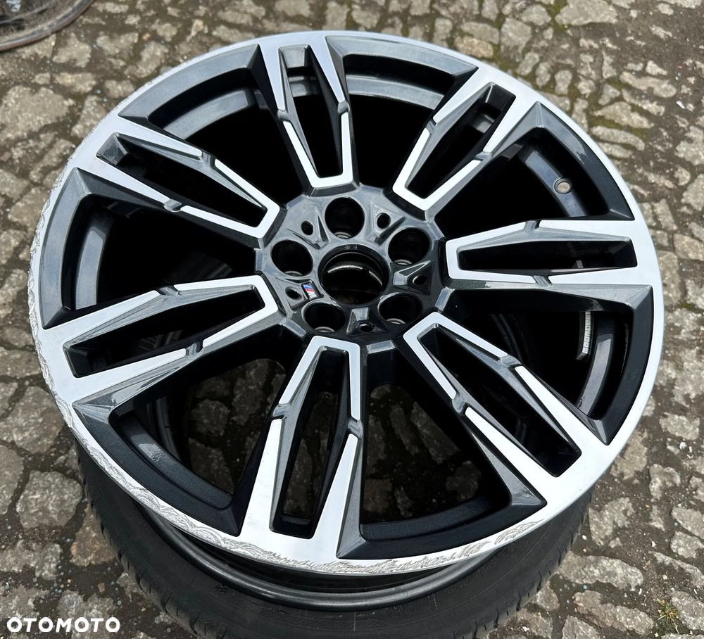 Felga BMW Seria 5 G60 G61 19 8,5J ET 29 5A324E0 5x112 - 3