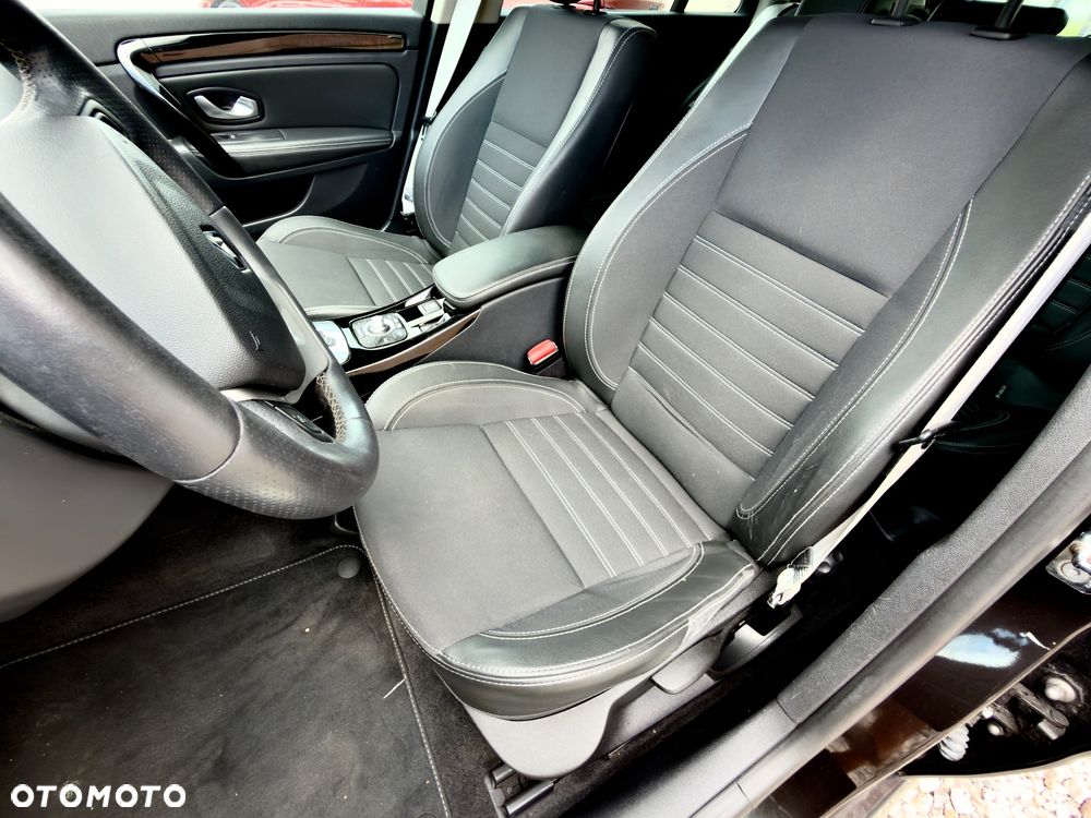 Renault Laguna 2.0 TCe 170 Dynamique - 21