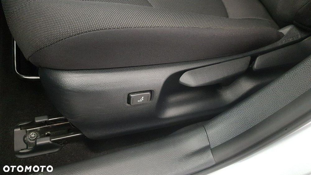 Toyota Corolla - 26