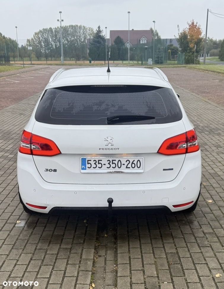 Peugeot 308 - 13