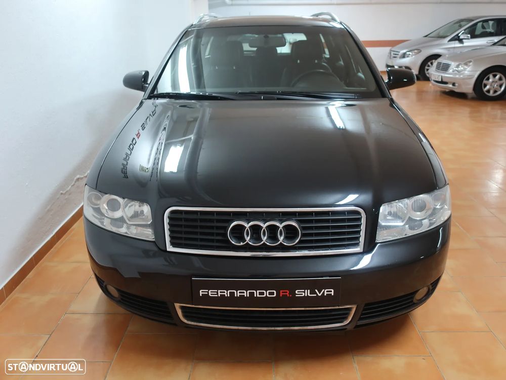 Audi A4 Avant 1.9 TDI m6 S-Line - 27