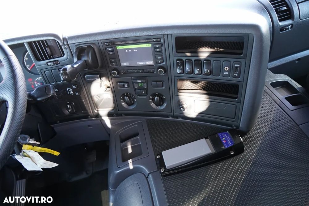 Scania P 250 / 4X2 / CILINDRU BASCULABIL / + HDS HMF 635 K2 / EXTENSIE MAXIMĂ 7 M / RADIOCOMANDĂ / ROTARE / EURO 6 - 32
