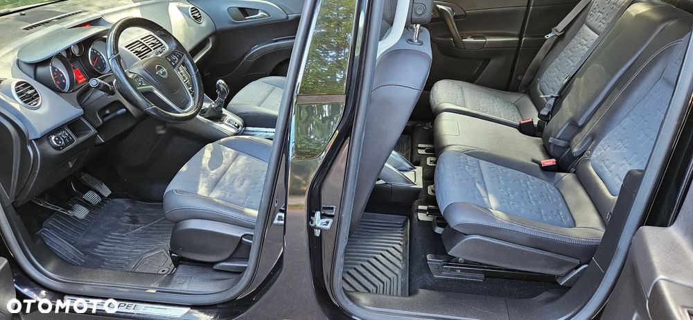 Opel Meriva 1.4 T Cosmo - 11