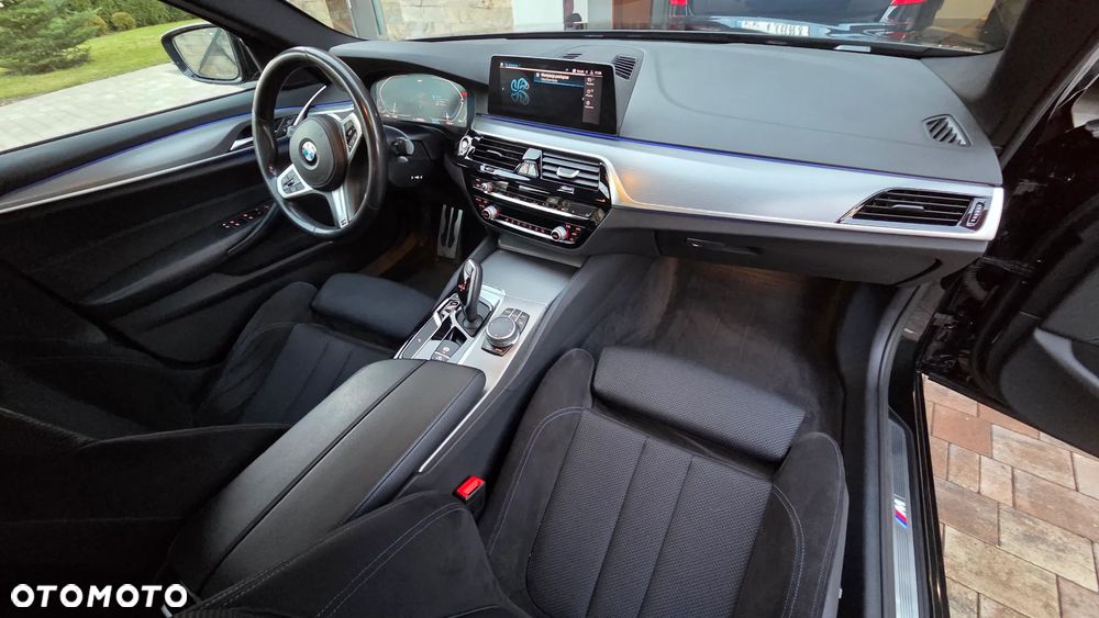 BMW Seria 5 530i xDrive M Sport sport - 19