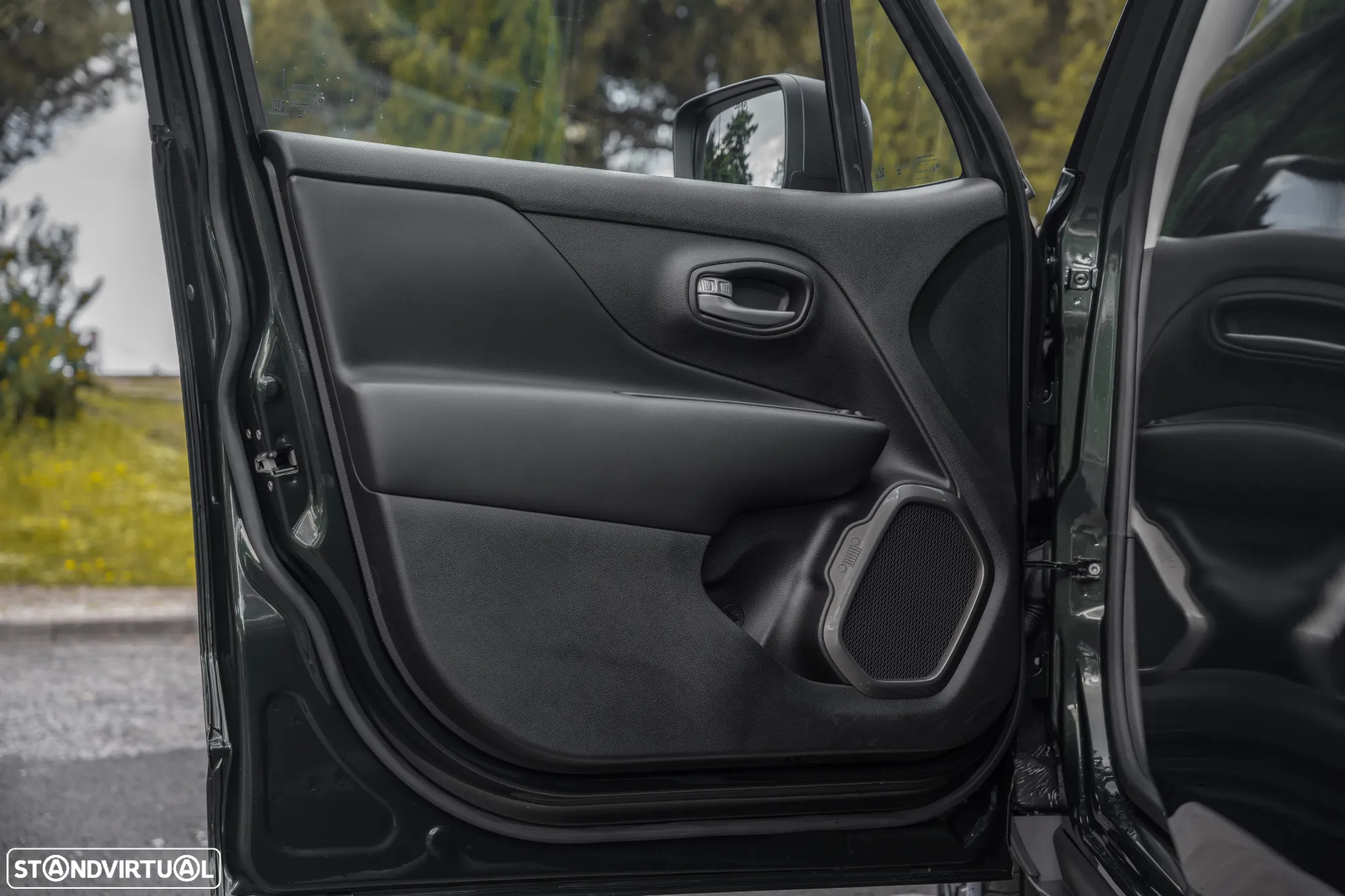 Jeep Renegade 1.5 TG e-Hybrid North Star DCT - 10