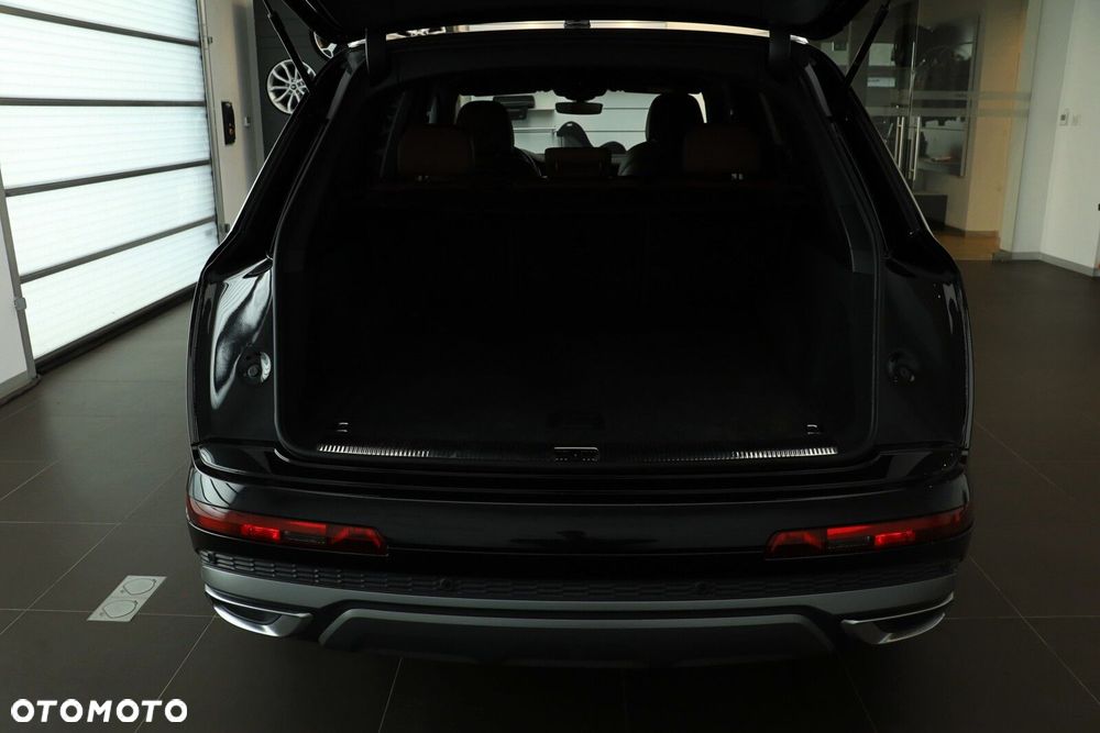 Audi Q7 - 6