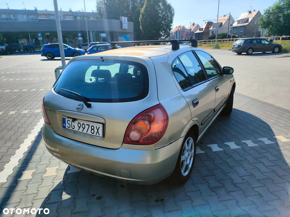 Nissan Almera 1.5 Visia + - 4