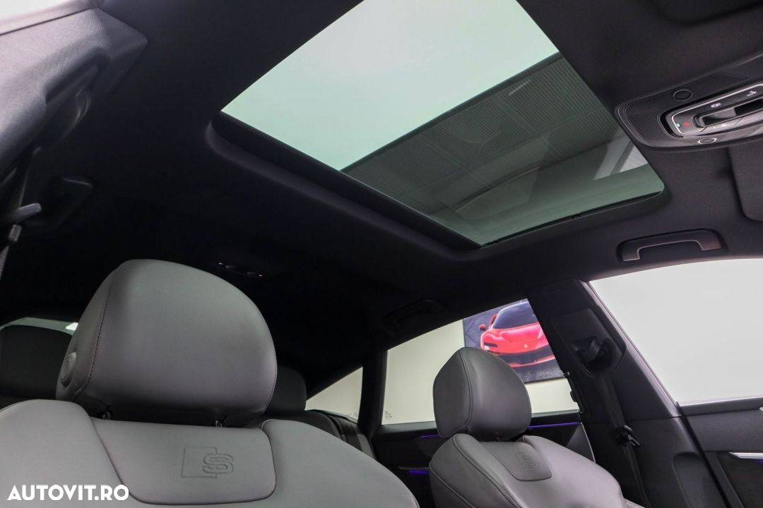 Audi A7 55 TFSIe quattro S tronic - 36