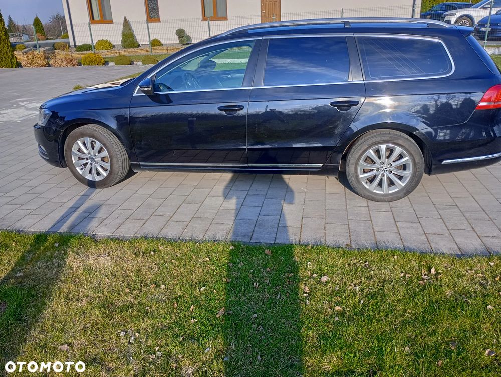 Volkswagen Passat 1.6 TDI Comfortline - 6