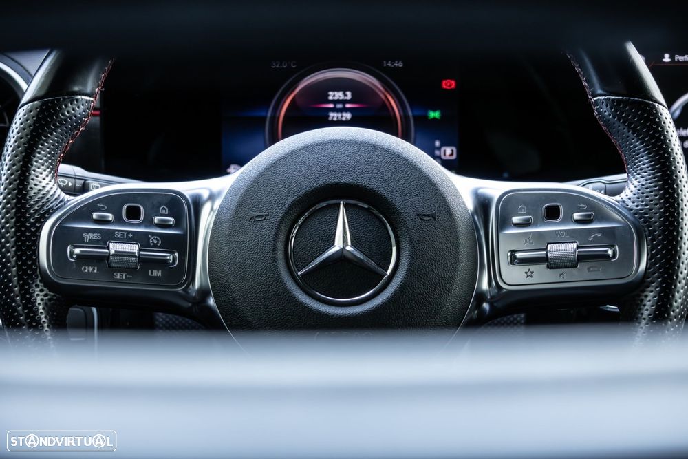 Mercedes-Benz A 250 e AMG Line - 27