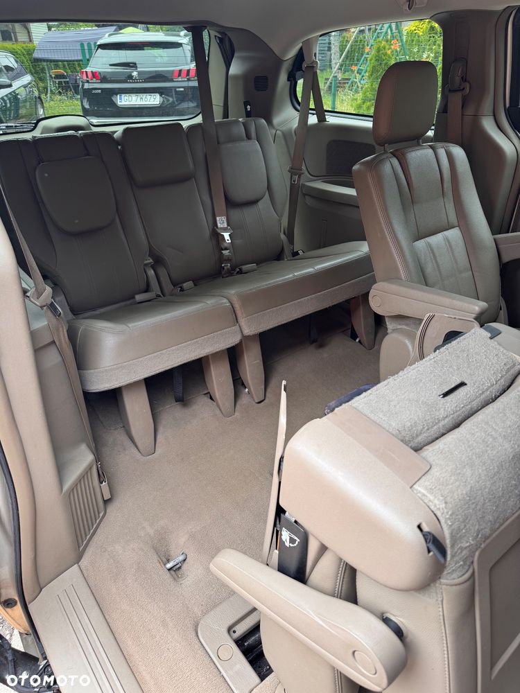 Chrysler Town & Country 3.6 Touring - 13