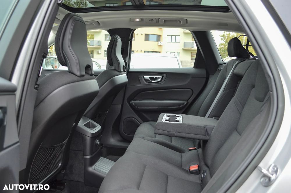 Volvo XC 60 T6 AWD Recharge Geartronic Inscription - 18