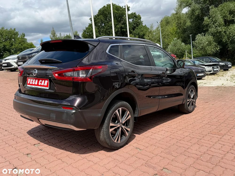 Nissan Qashqai 1.3 DIG-T N-Connecta EU6d - 21