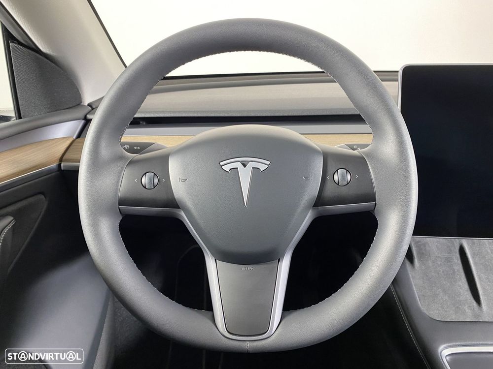 Tesla Model Y Tração Traseira - 11