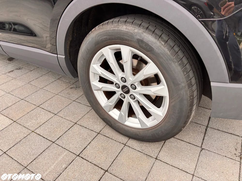 Audi Q3 35 TFSI S tronic - 12