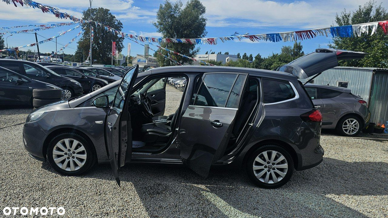 Opel Zafira - 20