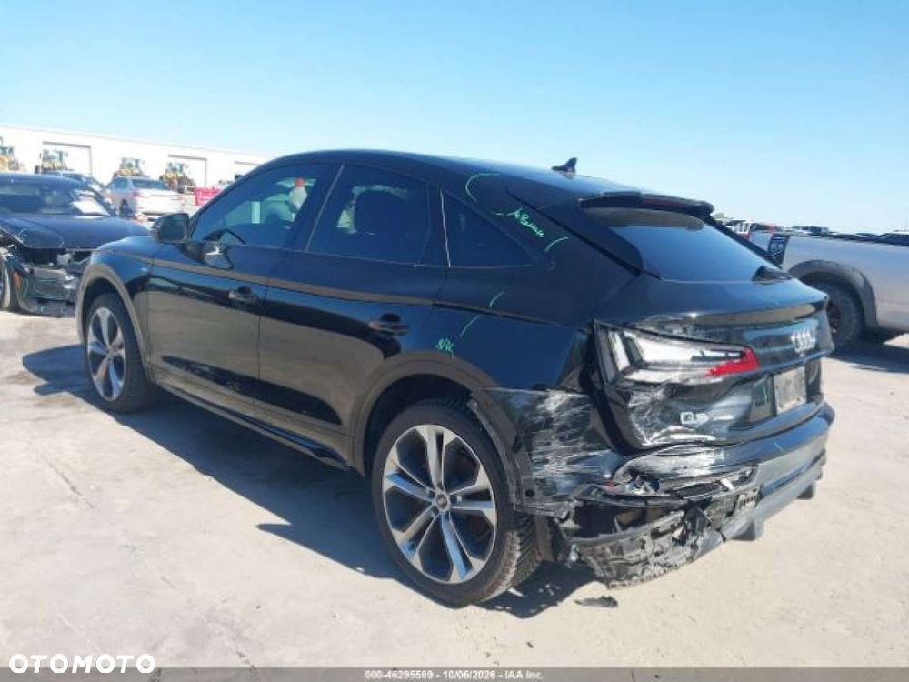 Audi Q5 Sportback - 3
