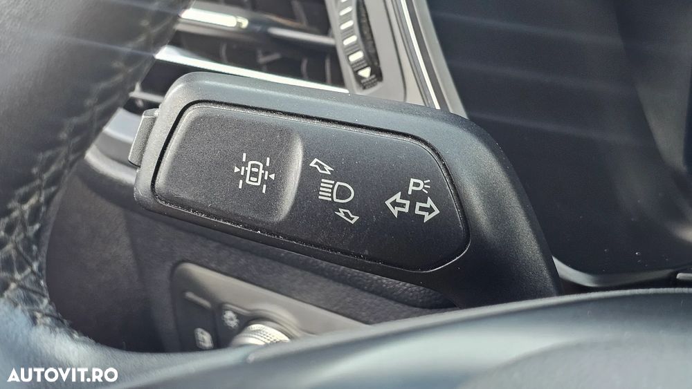 Ford Kuga 2.5 Duratec PHEV TITANIUM - 11