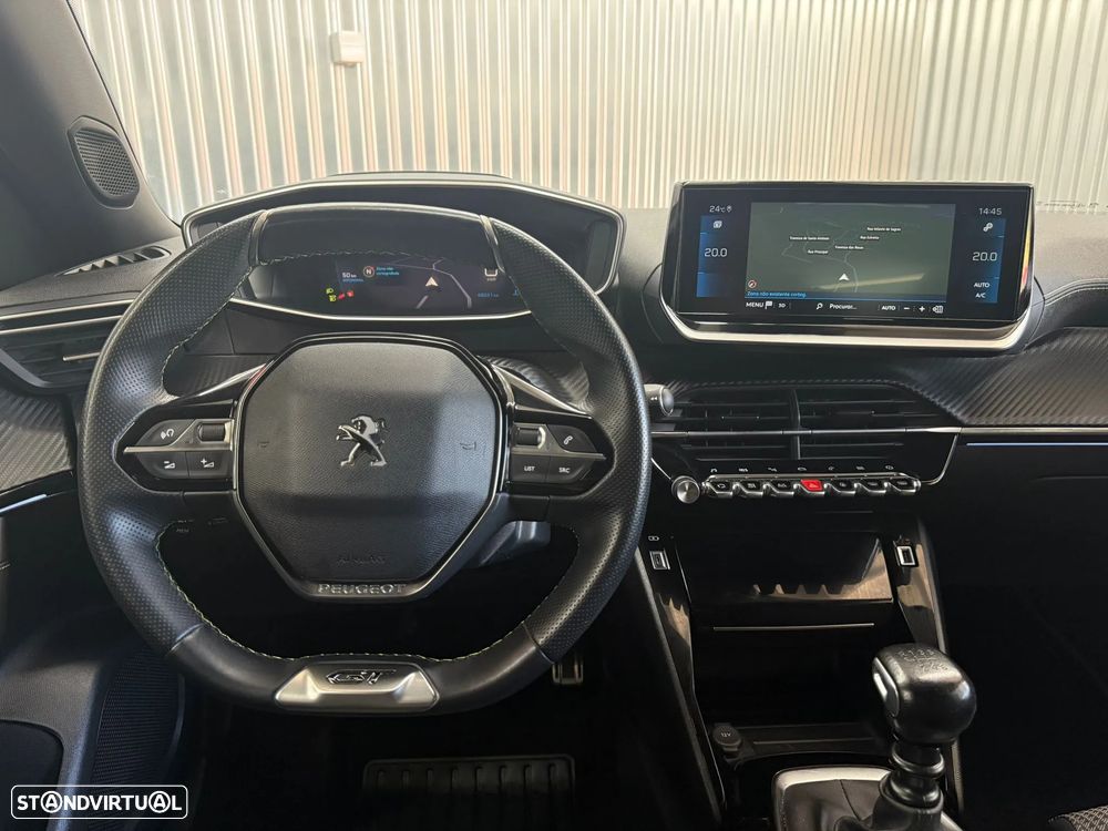 Peugeot 2008 1.2 PureTech GT - 8
