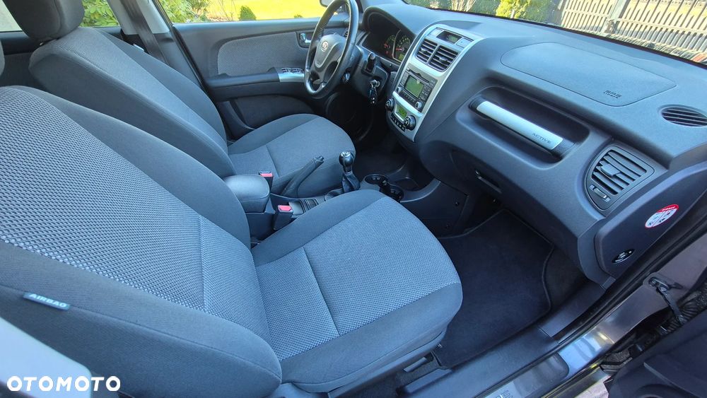 Kia Sportage 2.0 2WD EX - 30