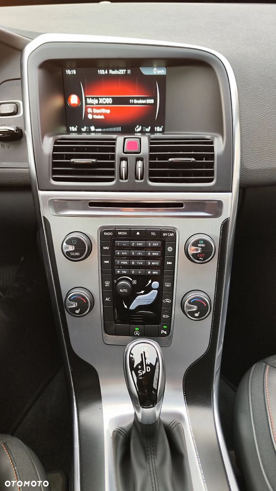 Volvo XC 60 D4 Geartronic Ocean Race - 34