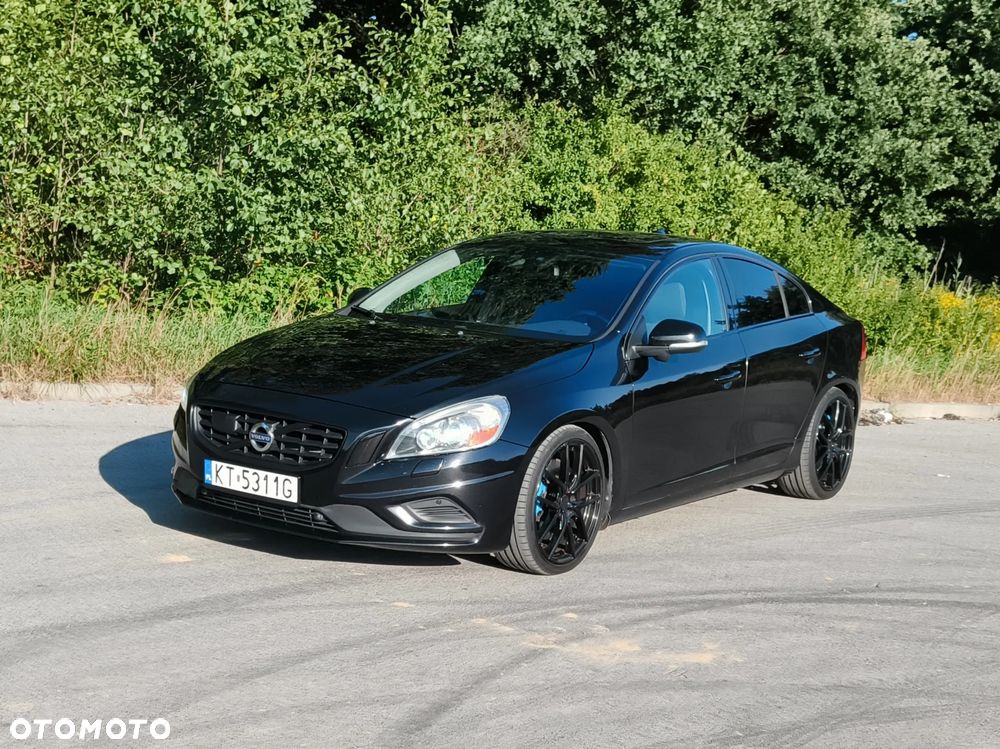 Volvo S60 T6 AWD R-Design - 9