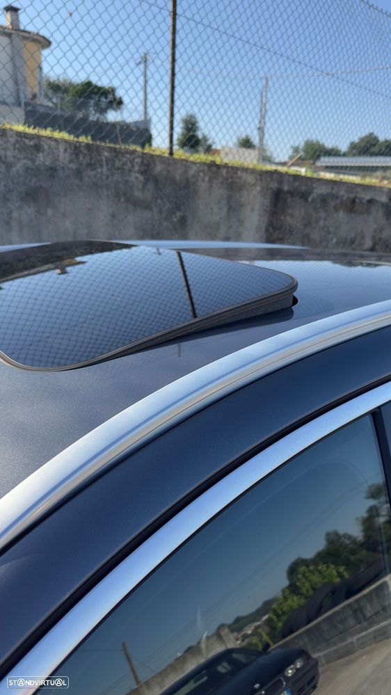 Mercedes-Benz E 220 - 14