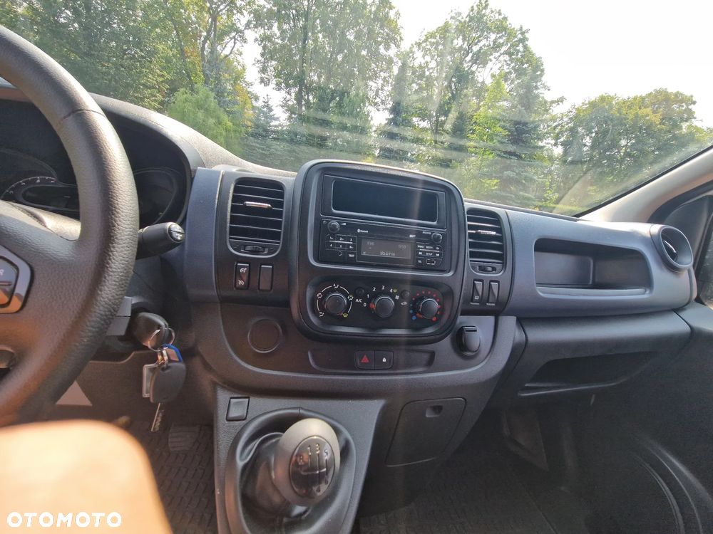 Opel VIVARO - 13