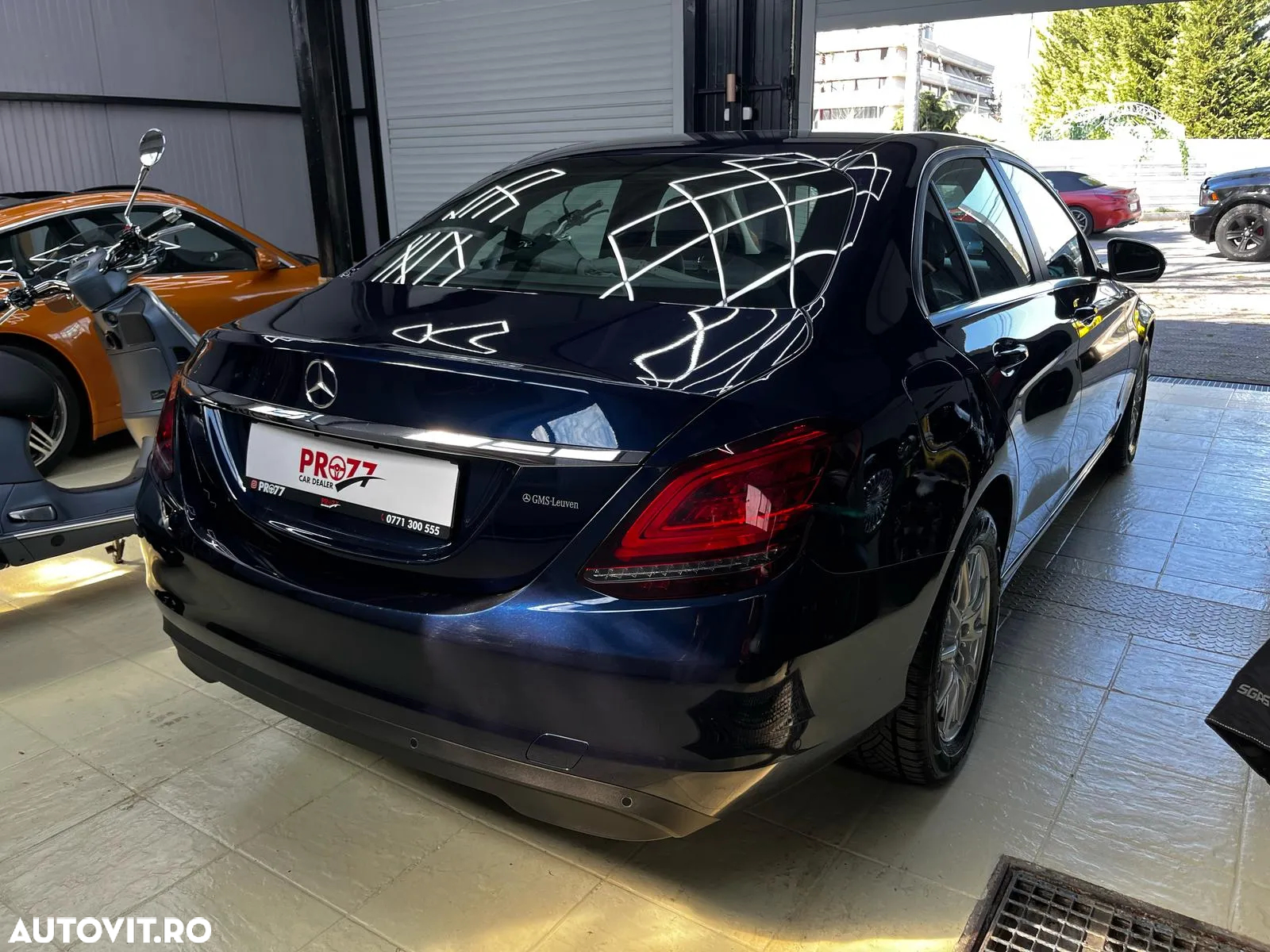 Mercedes-Benz C 220 d T 9G-TRONIC - 4