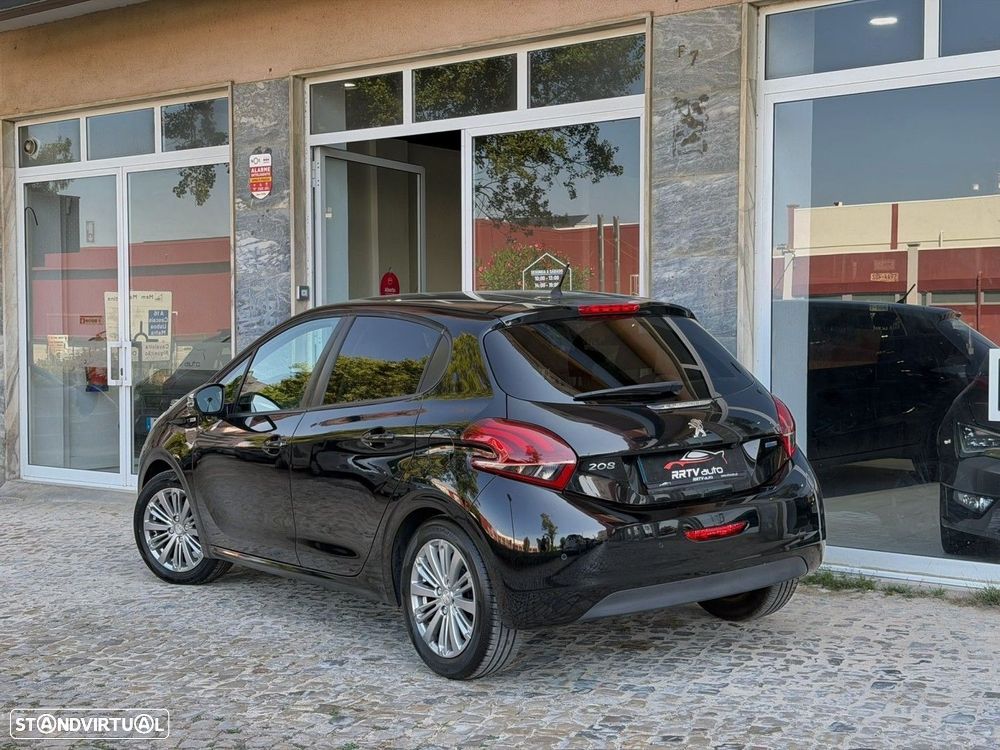Peugeot 208 1.2 PureTech Style - 10