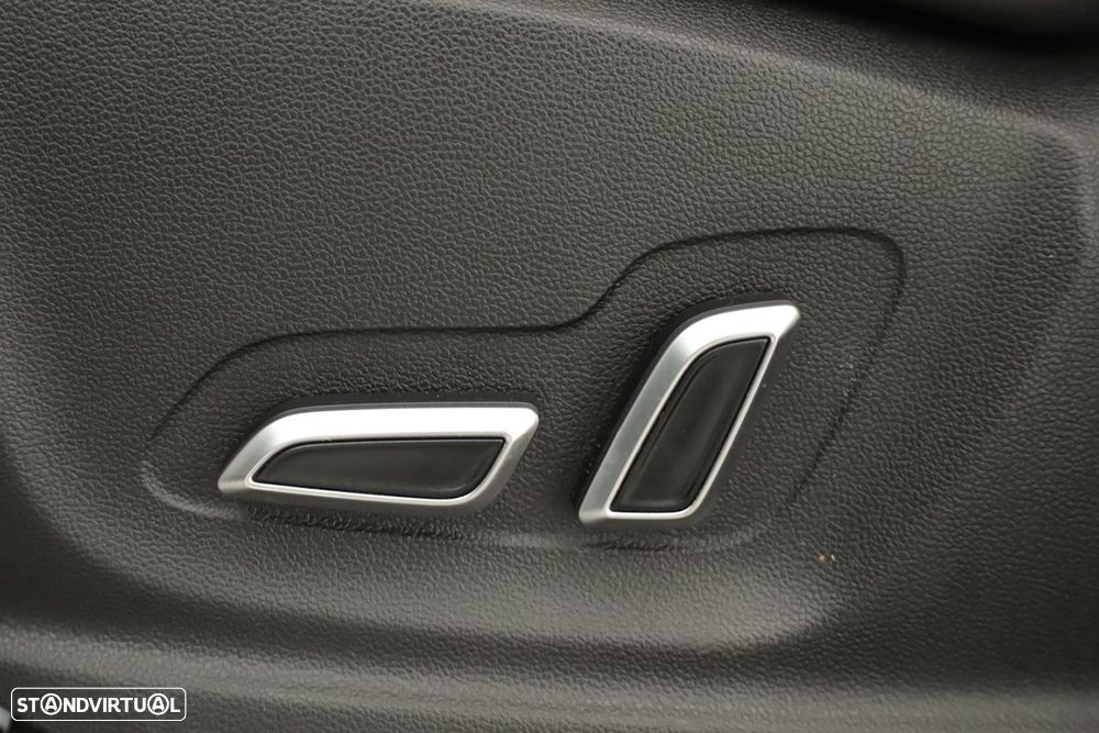 MG EHS 1.5 T-GDI Plug-in Hybrid Luxury - 22