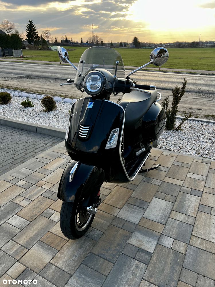 Vespa GTS - 7