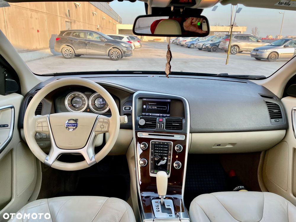 Volvo XC 60 T6 AWD Summum - 7