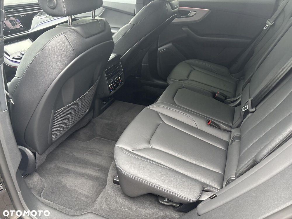 Audi Q8 - 29