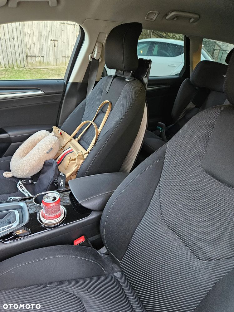 Ford Mondeo 2.0 TDCi Titanium 4WD PowerShift - 24