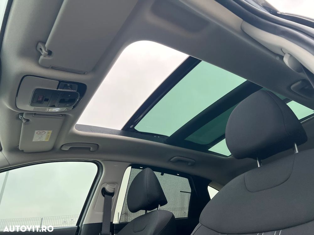 Hyundai Tucson 1.6 CRDi 48V-Hybrid 2WD DCT Select - 26