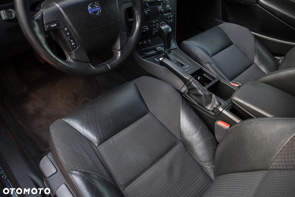 Volvo V70 2.4 Summum - 14