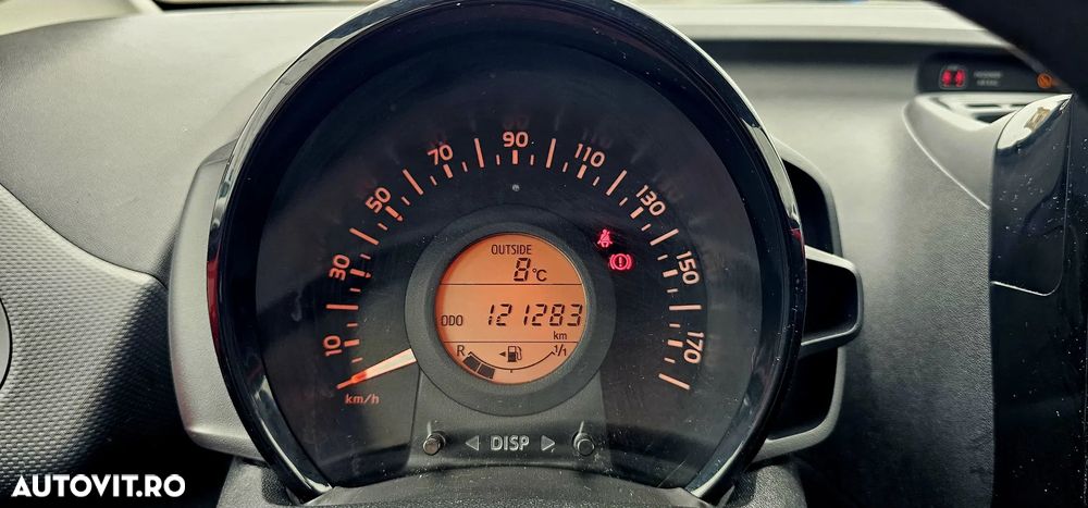 Toyota Aygo 1.0 X - cite Red - 7