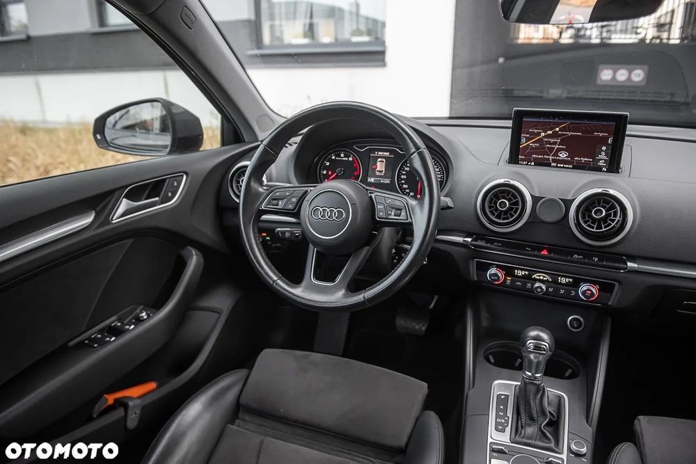 Audi A3 Sportback 40 TFSI Quattro S tronic - 27