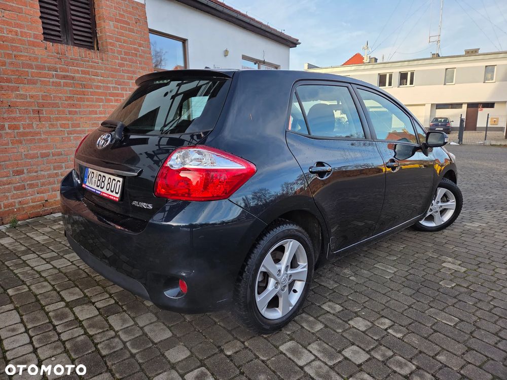 Toyota Auris 1.33 VVT-i - 4
