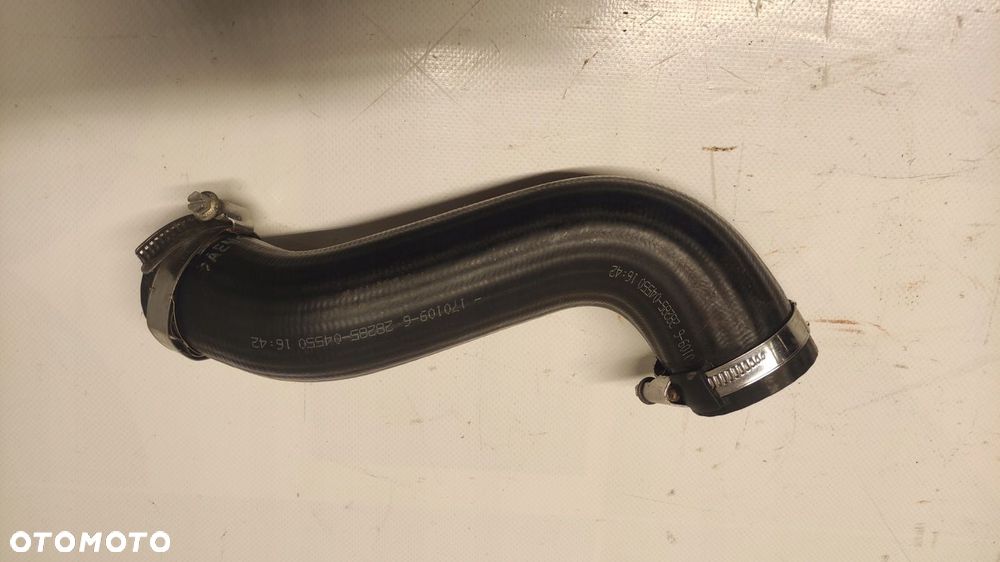 HYUNDAI I30 III 1.0 T-GDI PRZEWÓD WĄŻ INTERCOOLERA DOLNY 28285-04550 17- - 2