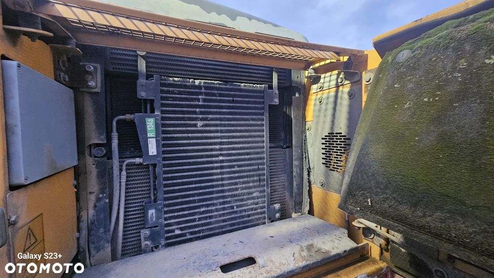 Liebherr A 900 C - 9