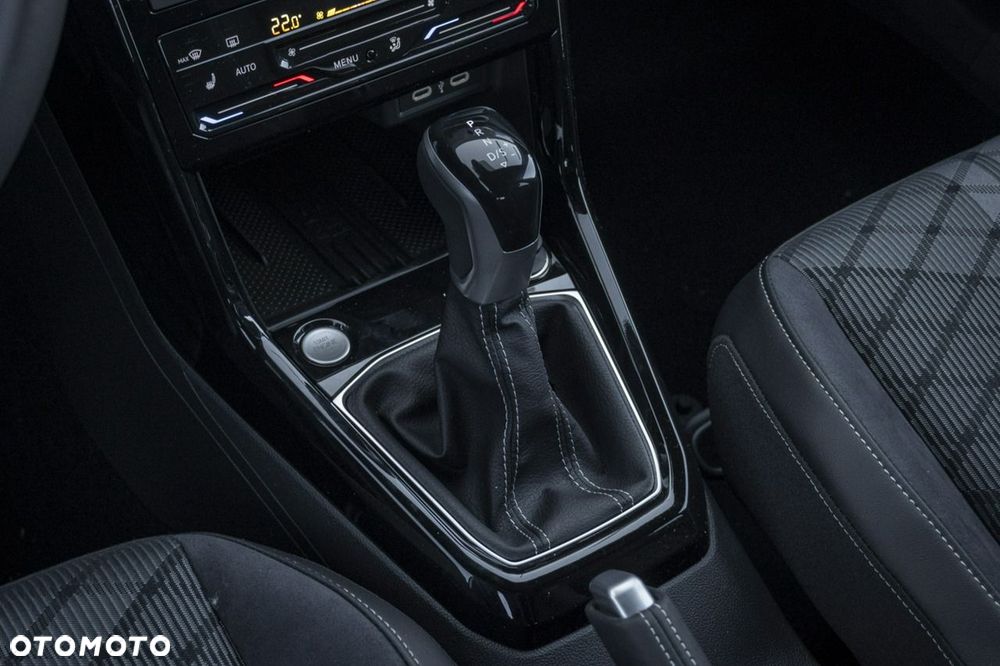Volkswagen T-Cross - 18