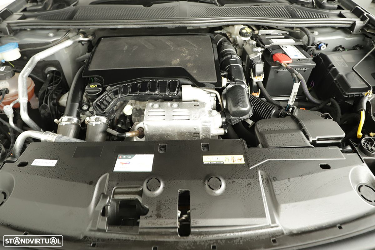 Peugeot 308 SW 1.2 PureTech GT EAT8 - 24