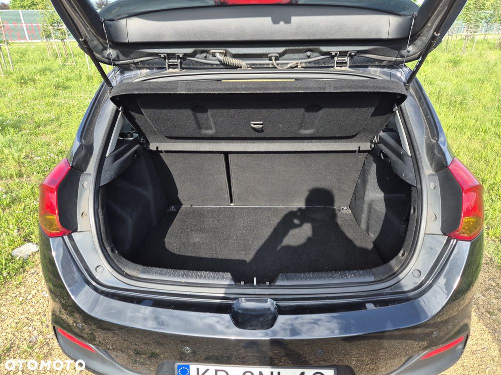 Kia Ceed 1.6 GDI L - 13